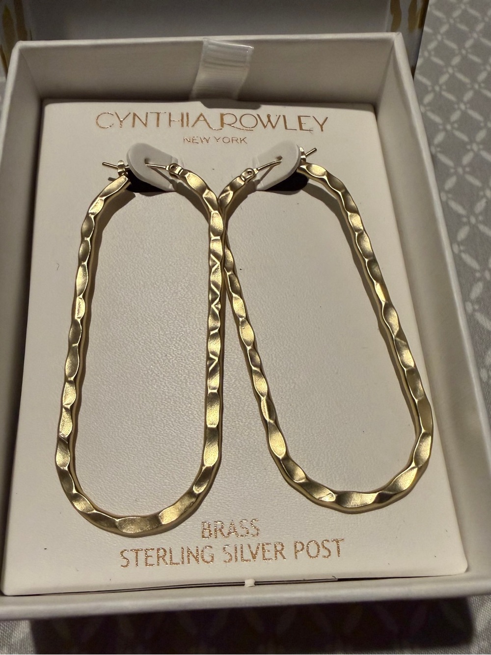 NIB Cynthia Rowley Gold Textured Oval Hoop Earrings Sterling Silver Post